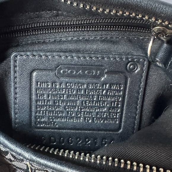 Coach SoHo Hobo Shoulder Bag - Picture 4 of 4